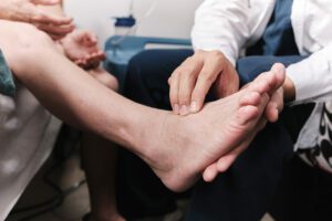 Foot and Ankle Specialist - Advanced Bone and Joint - St. Peters O'Fallon Wentzville MO